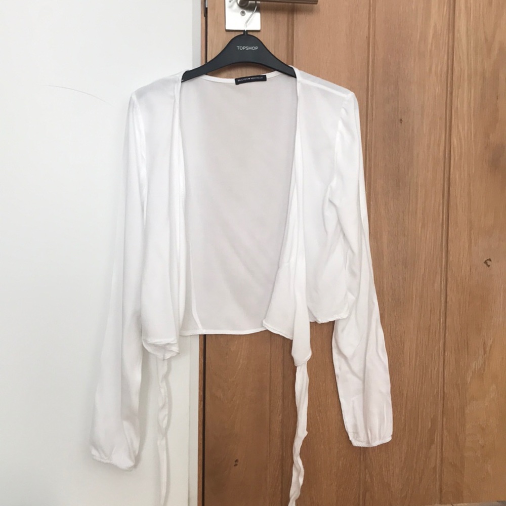 Brandy Melville White Wrap Long Sleeve